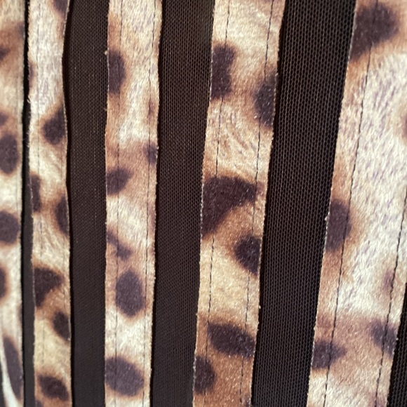 Travelers Collection By Chico’s Animal Print Cardigan Size 2 (Size M) - Picture 11 of 14